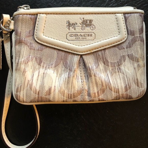 Coach wristlet - Picture 1 of 3